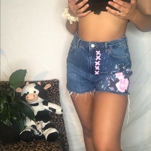 90’s graffiti hand painted shorts